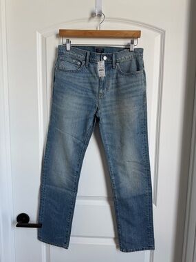 JCrew Factory Menst Straight Leg Jeans